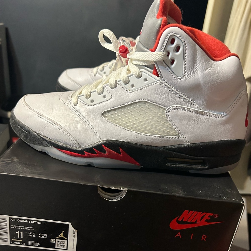 Jordan 5